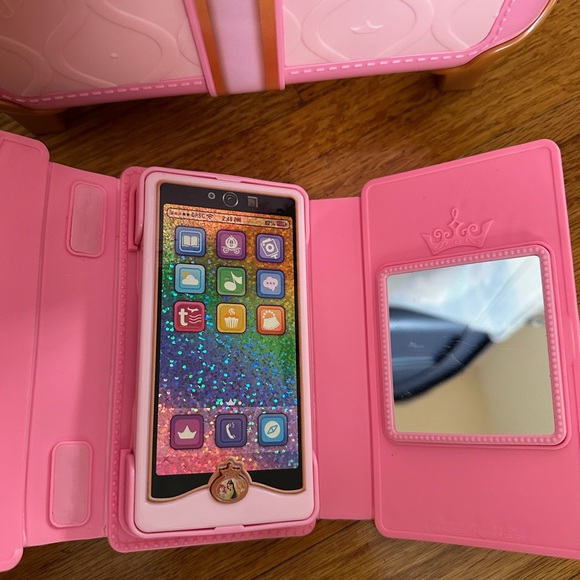 Disney princess pretend play luggage and purse - Picture 3 of 8